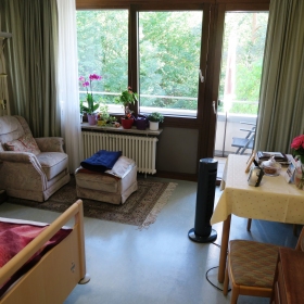 Bewohnerzimmer im Hauptgebäude (Südseite)